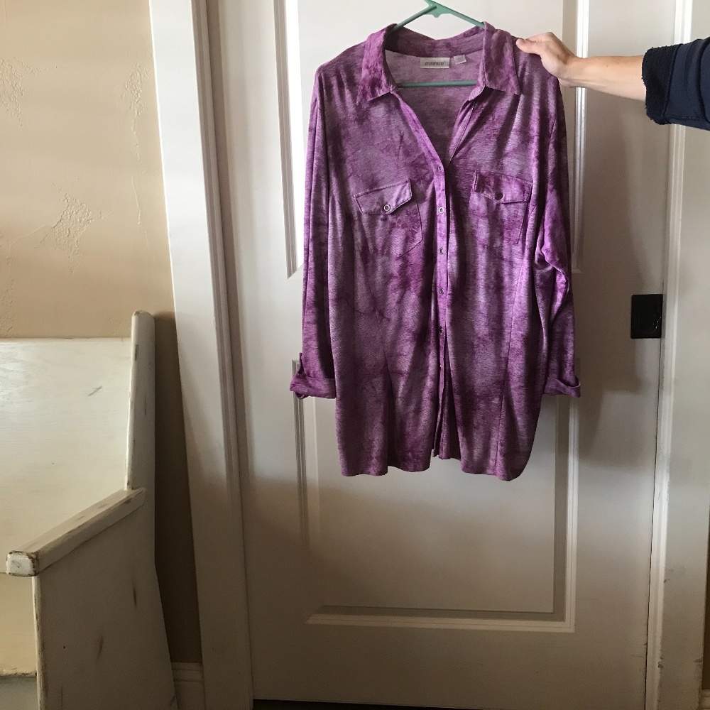 Button Down Hot Pink Tie Dye Shirt 22/24 Avenue